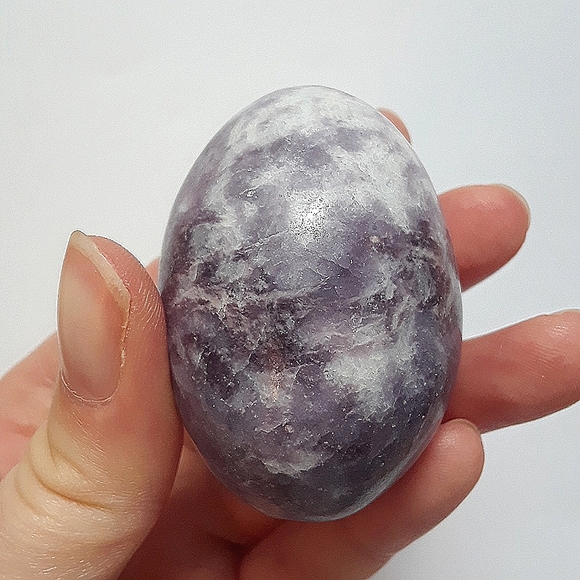 Lepidolite Palm Stone - Picture 2 of 4
